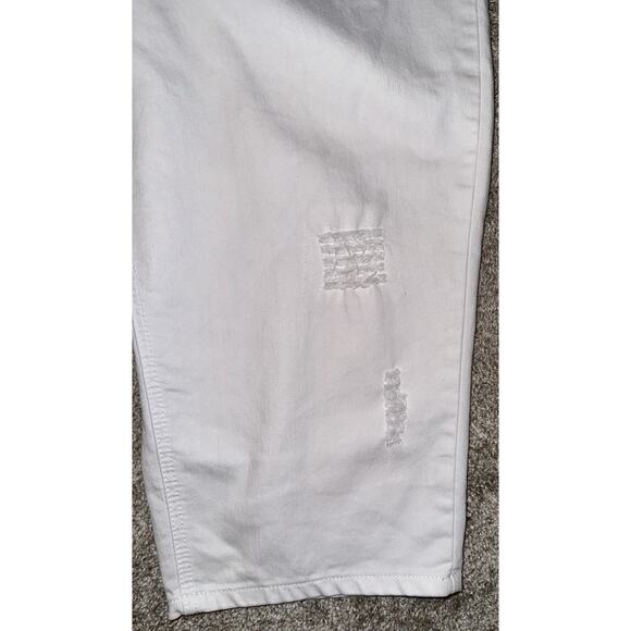 Catherines Women's Distressed Denim Capri Cropped White Stretch Plus Size 18W - Picture 2 of 6